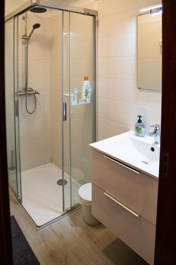 Cozy Room In Cascais City With Full Kitchen 5 Minutes From The Beach Buitenkant foto